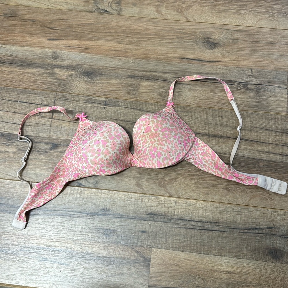 Victoria secret plunge bra in pink and brown cheetah